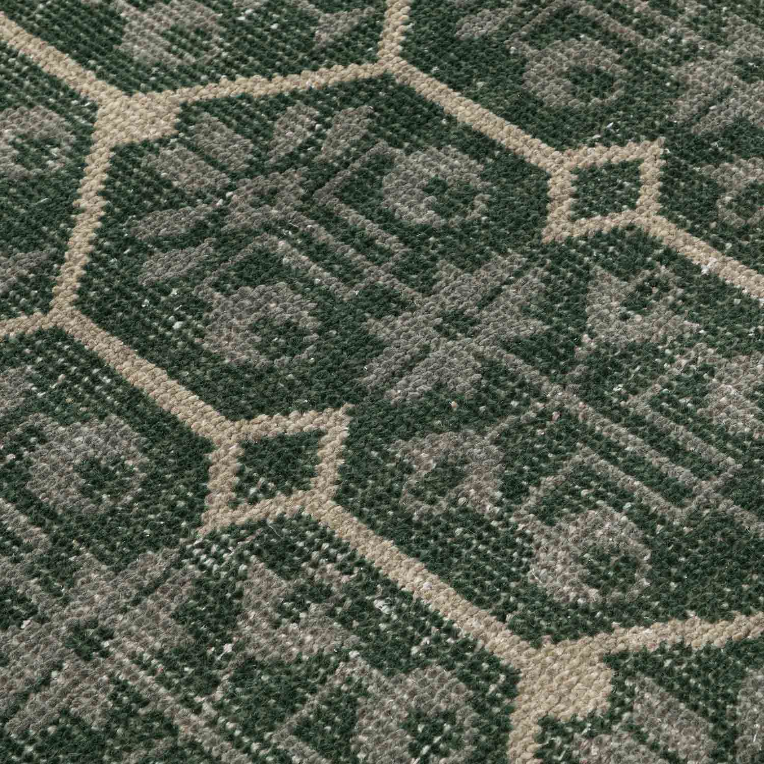 Aurora Hand Knotted Woollen Rug view 3