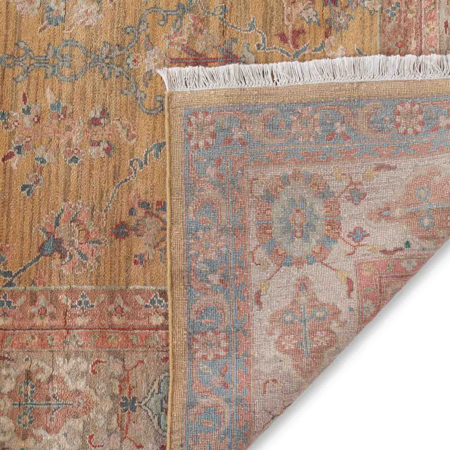 Angar Hand Knotted Woollen And Silk Rug view 6