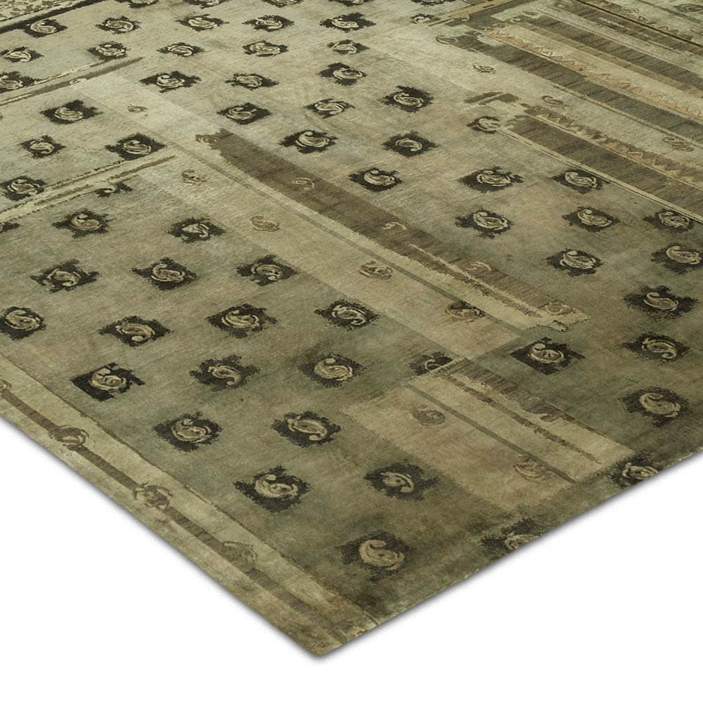 Auric Hand Knotted Woollen And Silk Rug by Abraham & Thakore view 4