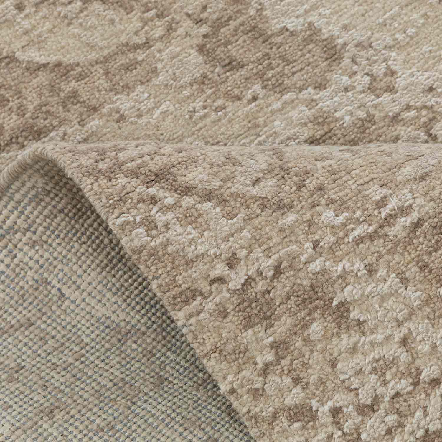 Aeris Hand Knotted Woollen And Bamboo Silk Rug view 6