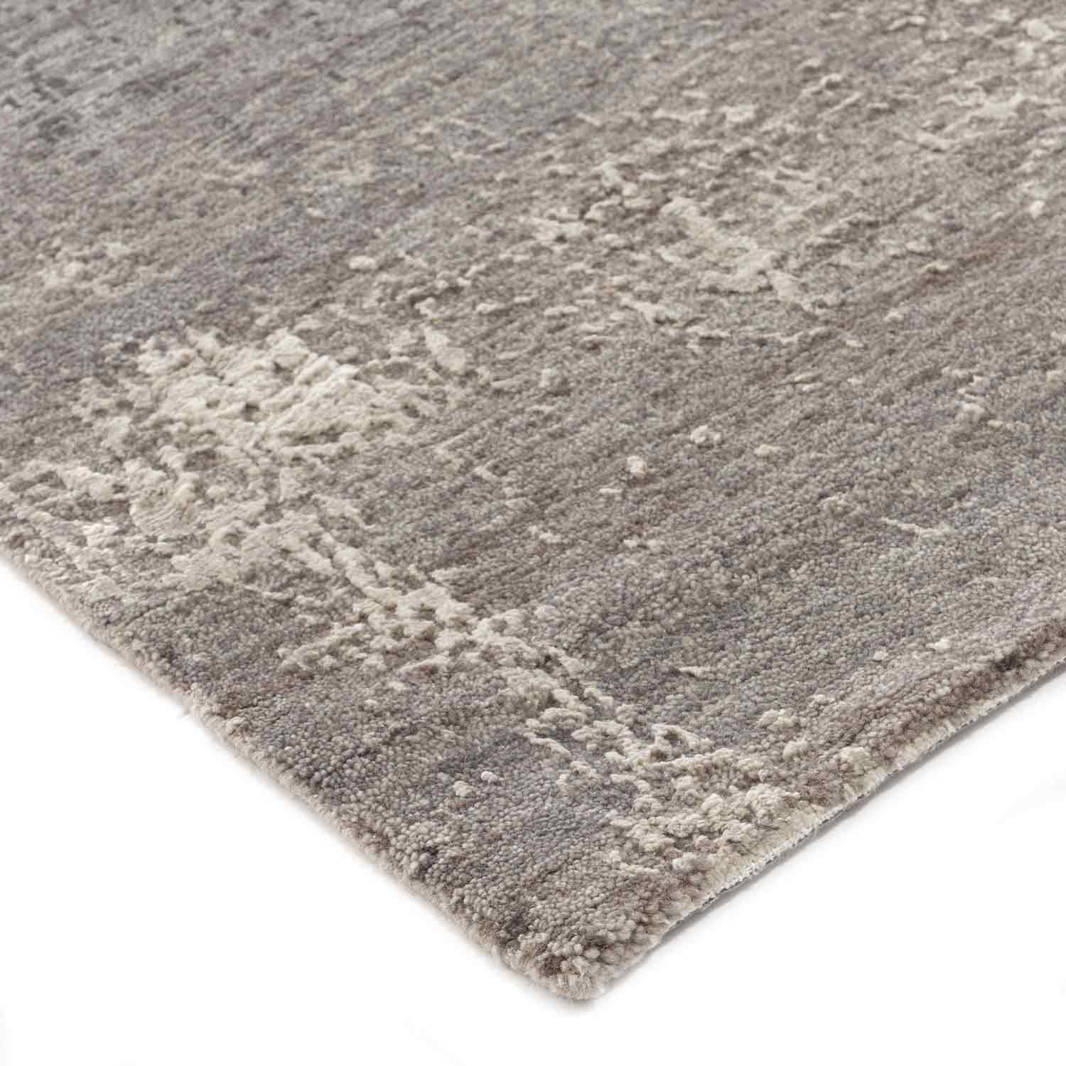 Ashen Hand Knotted Woollen And Silk Rug view 3