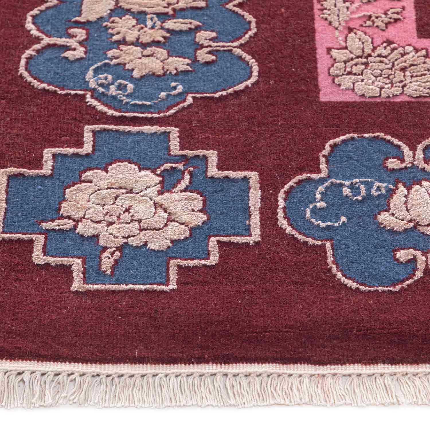 Arabesque Hand Knotted Woollen And Silk Rug By Ashdeen view 7