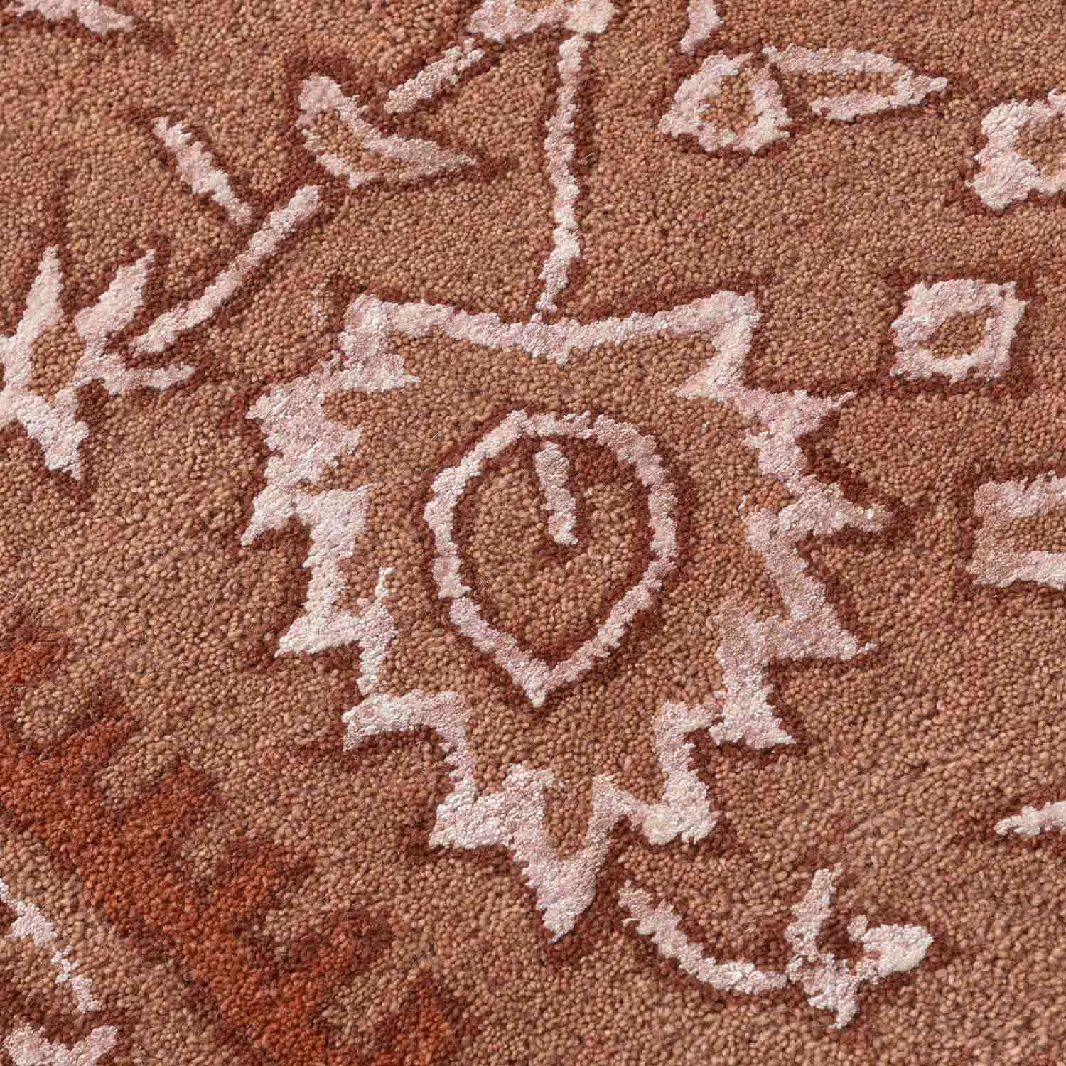 Aurang Hand Tufted Woolen And Viscose Rug view 6