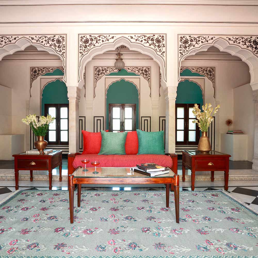 Pearl Eclipse Runner – Bamboo Silk Hand Tufted carpet by Ajaypee Carpet