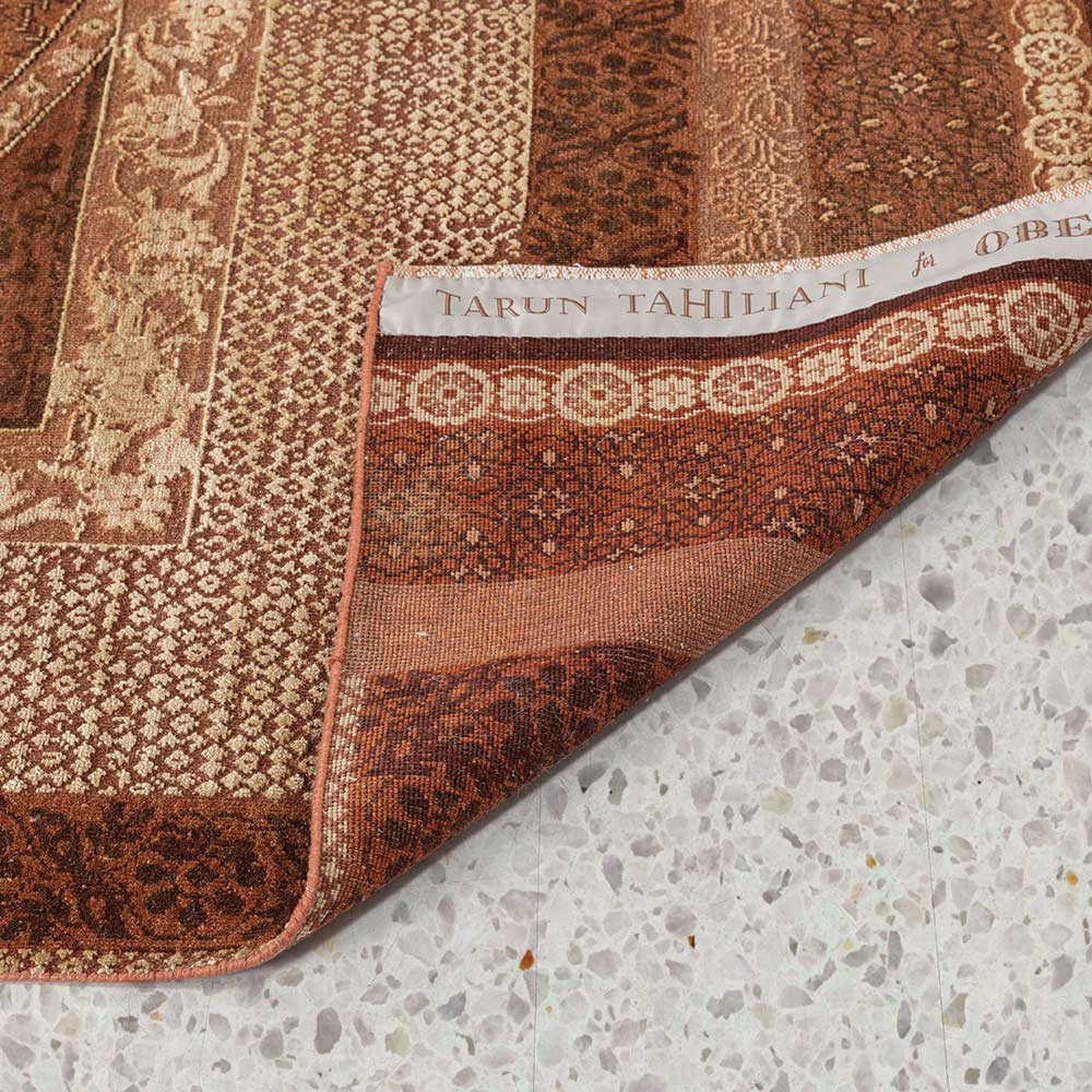 Charbagh Hand Knotted Woollen and Silk Rug By Tarun Tahiliani - Wool & Silk Blend - Hand Knotted - Ajaypee Carpets (Thumbnail 6)