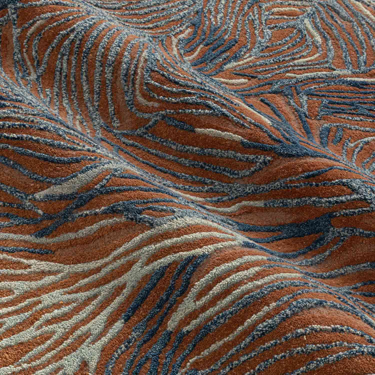 Deep Coral Hand Tufted Woollen Rug - New Zealand Wool - Hand Tufted - Ajaypee Carpets (Thumbnail 3)