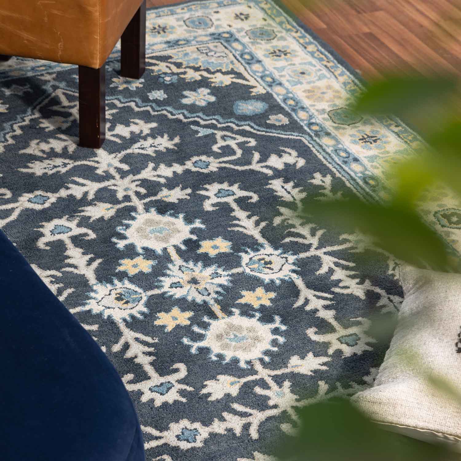 Evie Hand Tufted Woollen Rug - New Zealand Wool - Hand Tufted - Ajaypee Carpets (Thumbnail 5)
