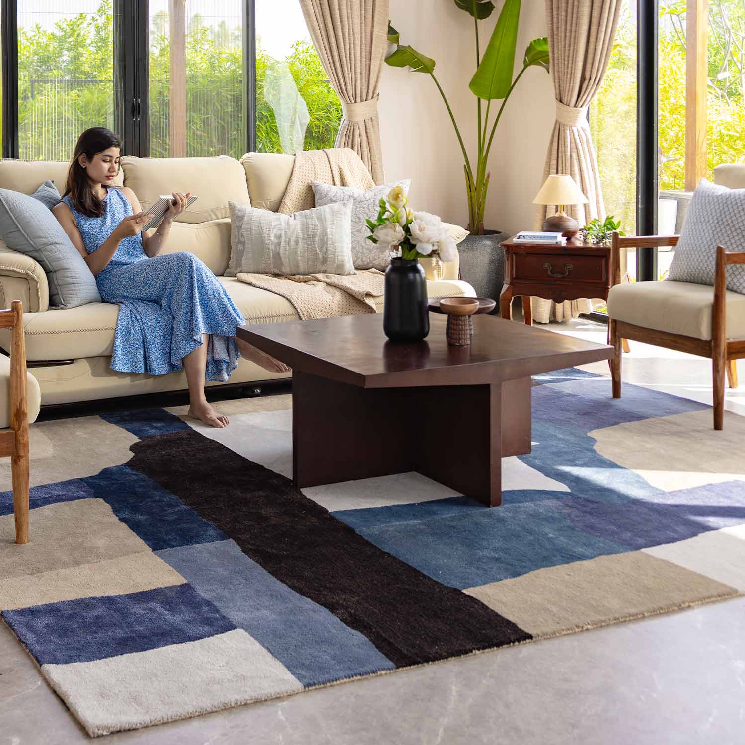Abstract Hand Tufted Woollen And Viscose Rug - Wool & Viscose Blend - Hand Tufted - Ajaypee Carpets