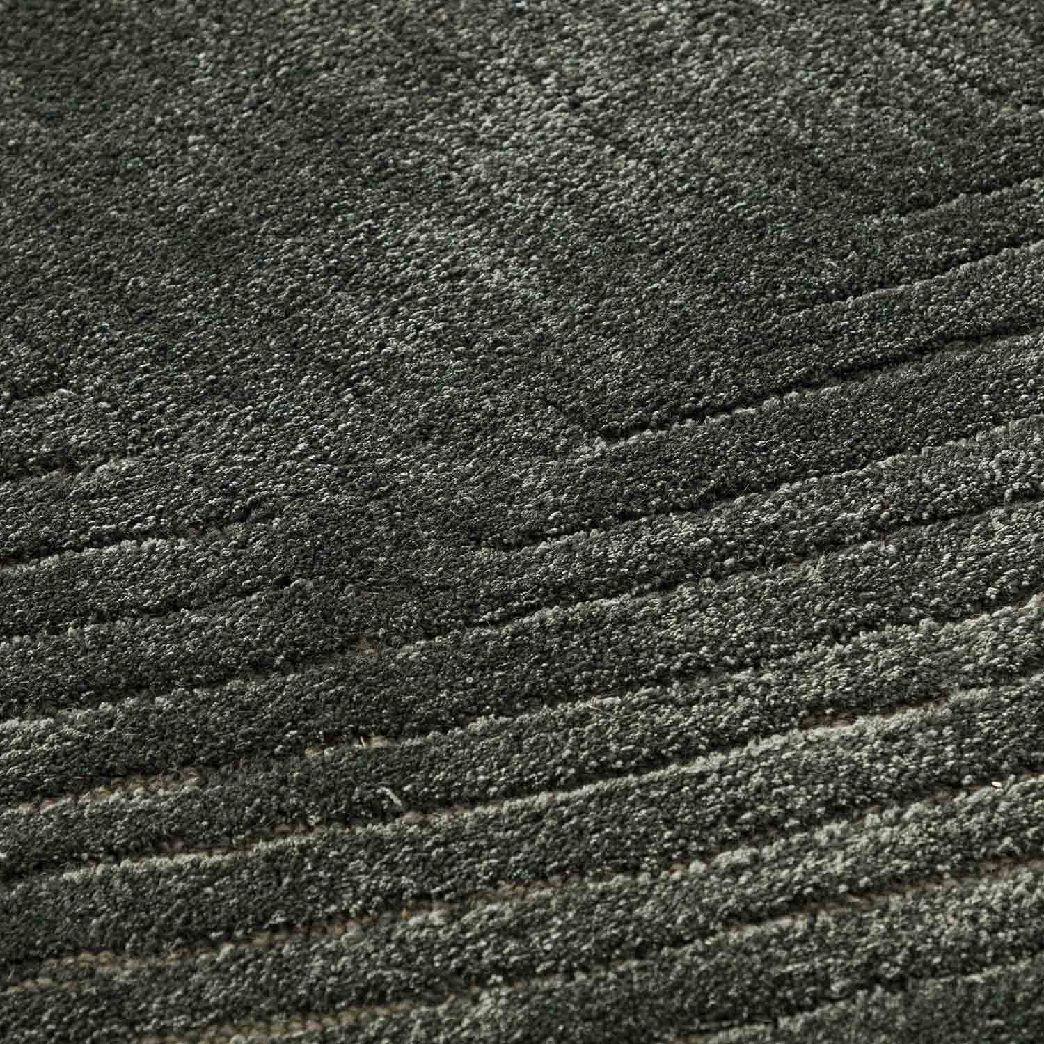 Akhenaten Hand Tufted Woollen And Viscose Rug - Wool & Viscose Blend - Hand Tufted - Ajaypee Carpets (Thumbnail 4)