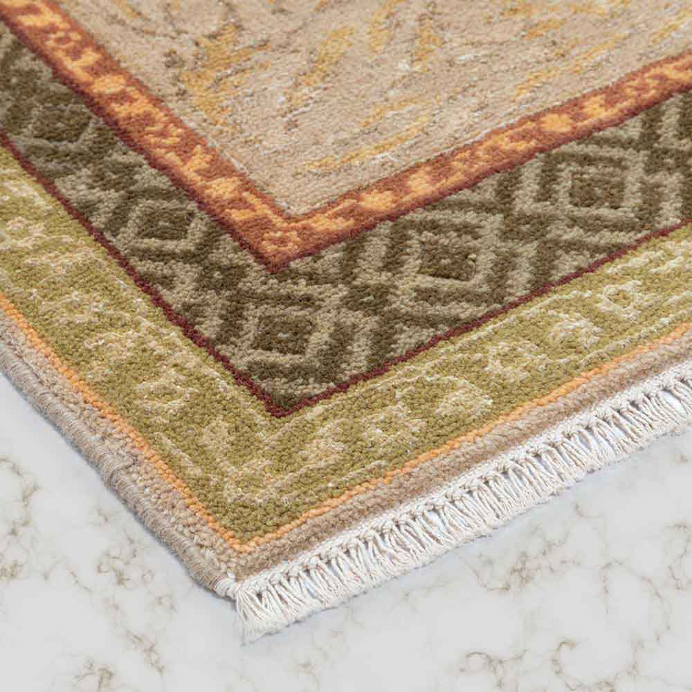Aman Hand Knotted Woollen and Viscose Rug - Wool & Viscose Blend - Hand Knotted - Ajaypee Carpets (Detail)