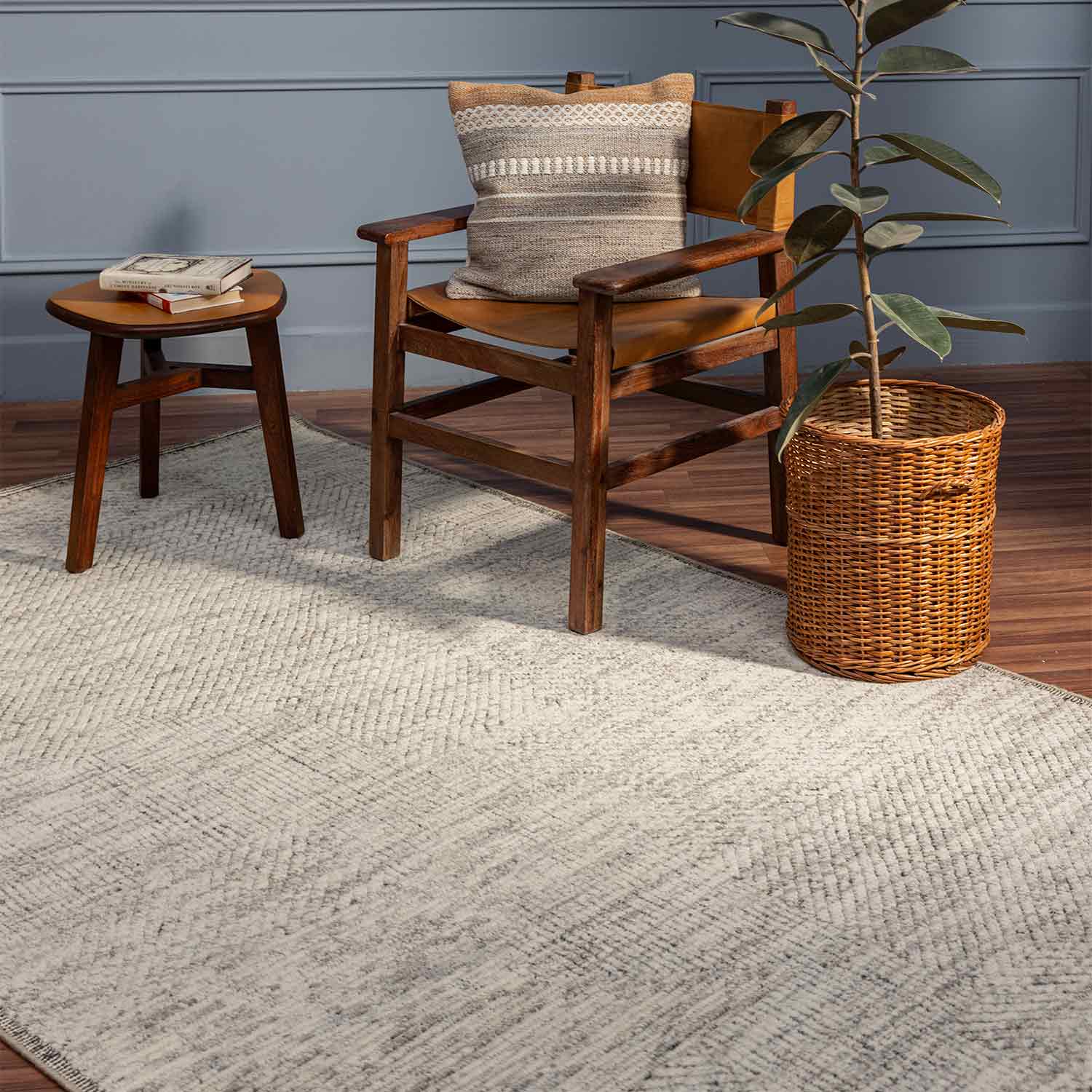 Aneesa Hand Knotted Woollen Rug - New Zealand Wool - Hand Knotted - Ajaypee Carpets