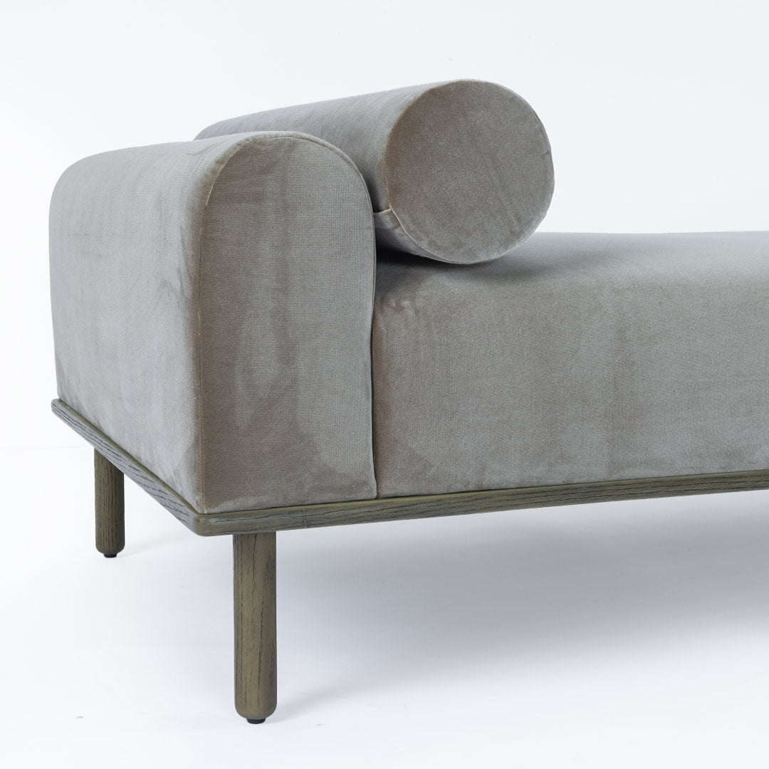 Arthur Daybed- Sapphire - Pure Silk - Hand Tufted - Ajaypee Carpets (Thumbnail 3)