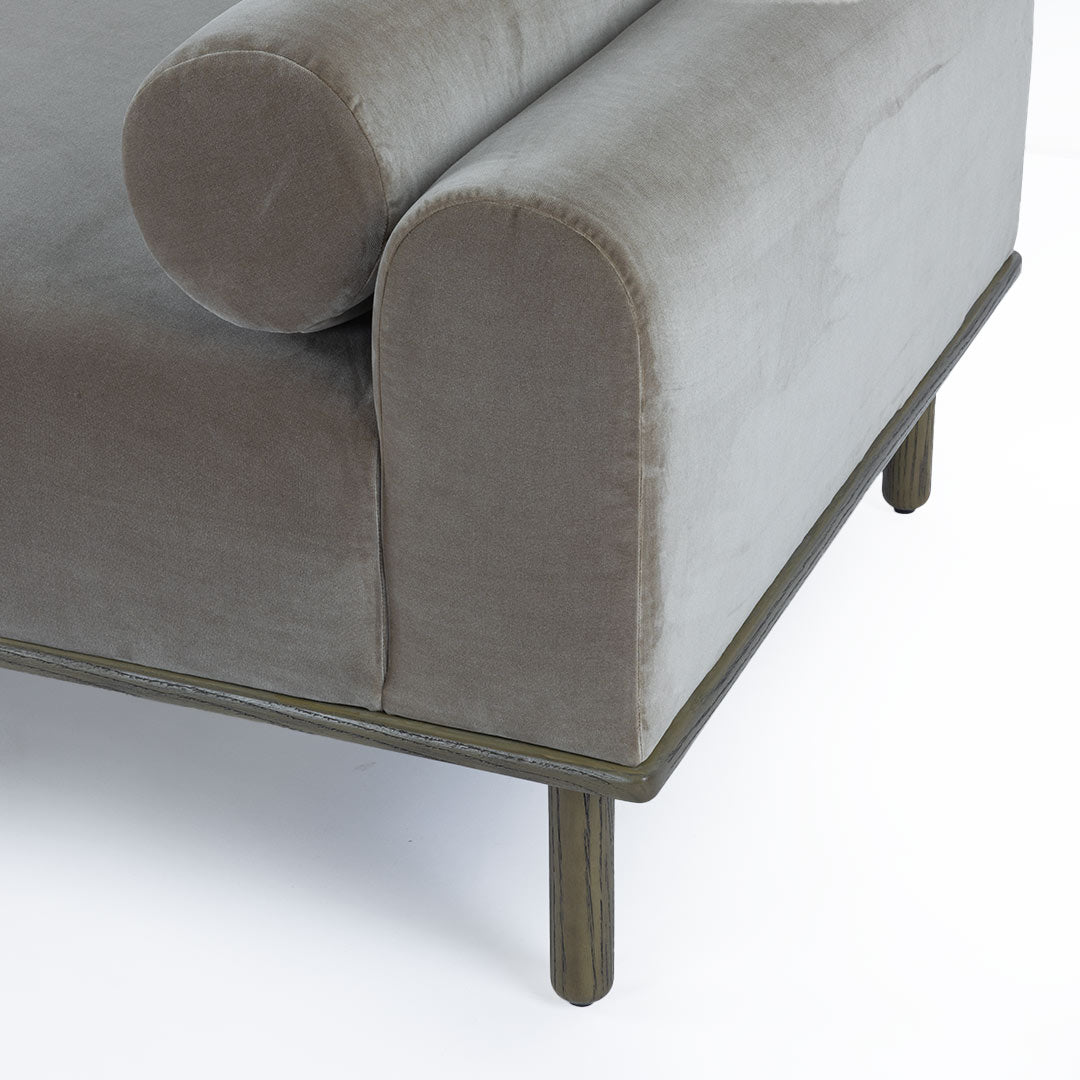 Arthur Daybed- Sapphire - Pure Silk - Hand Tufted - Ajaypee Carpets (Thumbnail 5)
