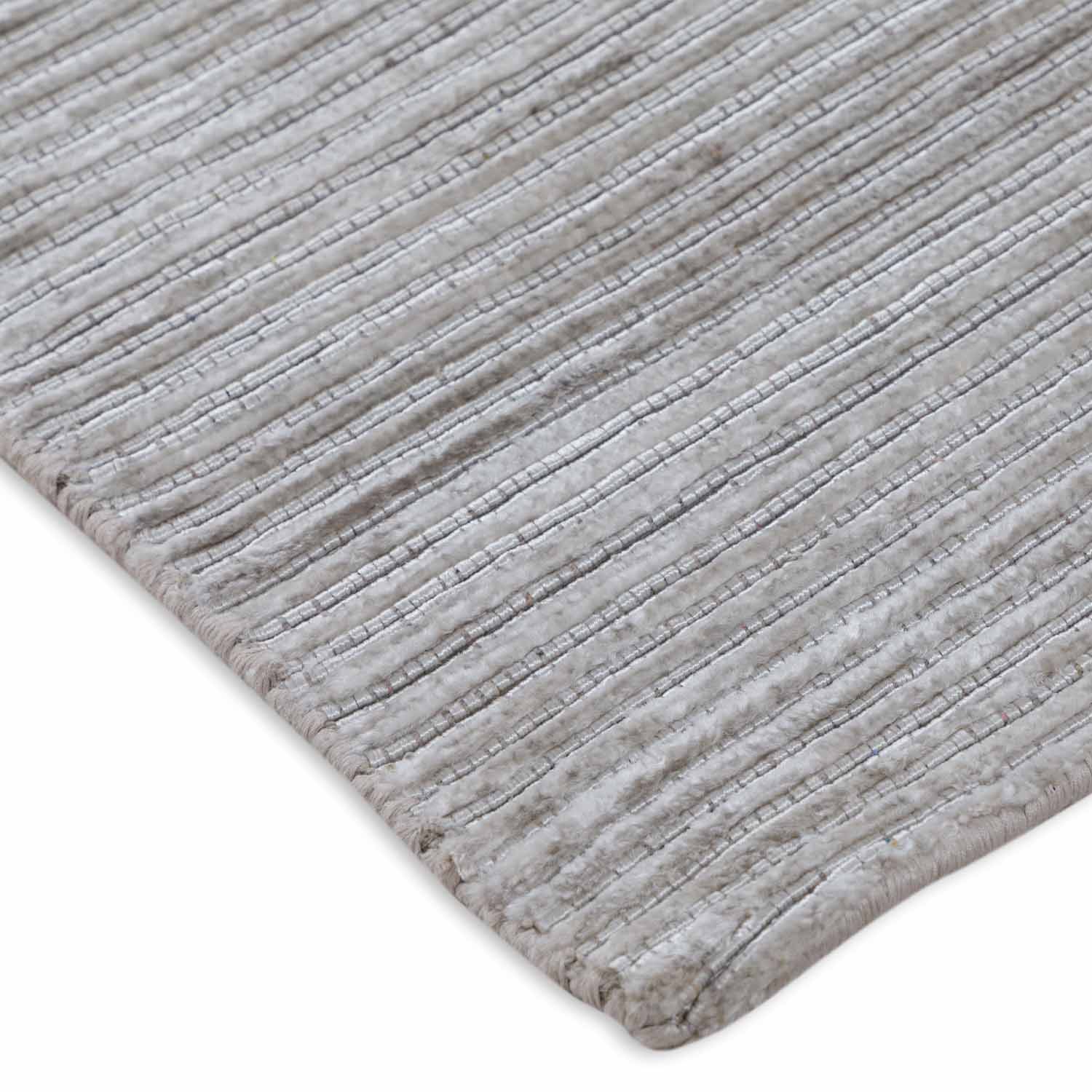 Aura Loom Knotted Banana Silk Rug - Pure Silk - Hand Knotted - Ajaypee Carpets (Detail)