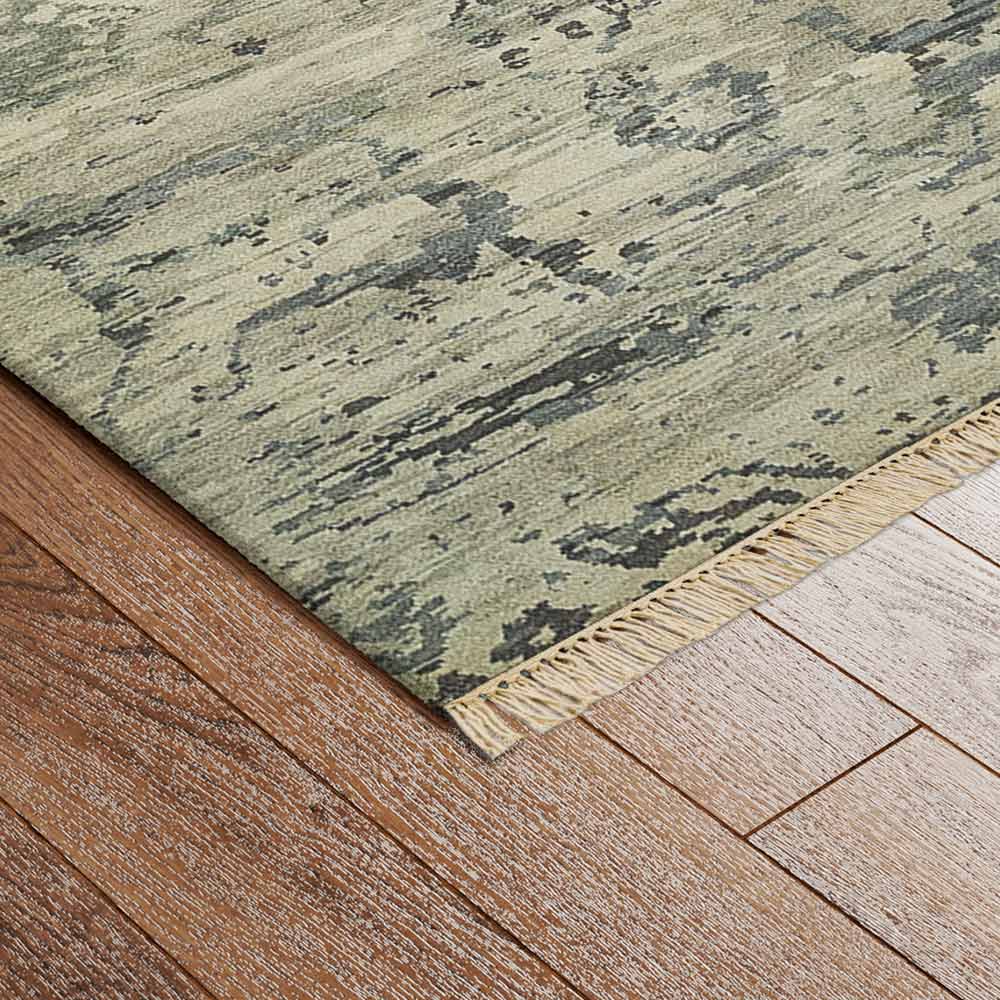 Azara Hand Knotted Woollen Rug - New Zealand Wool - Hand Knotted - Ajaypee Carpets (Detail)