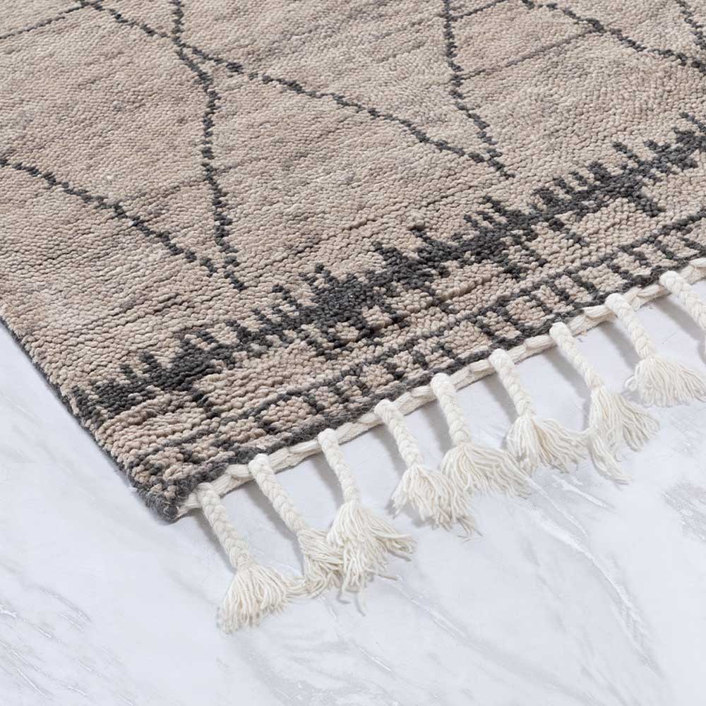 Catherine Hand Knotted Woollen Rug - New Zealand Wool - Hand Knotted - Ajaypee Carpets (Thumbnail 3)