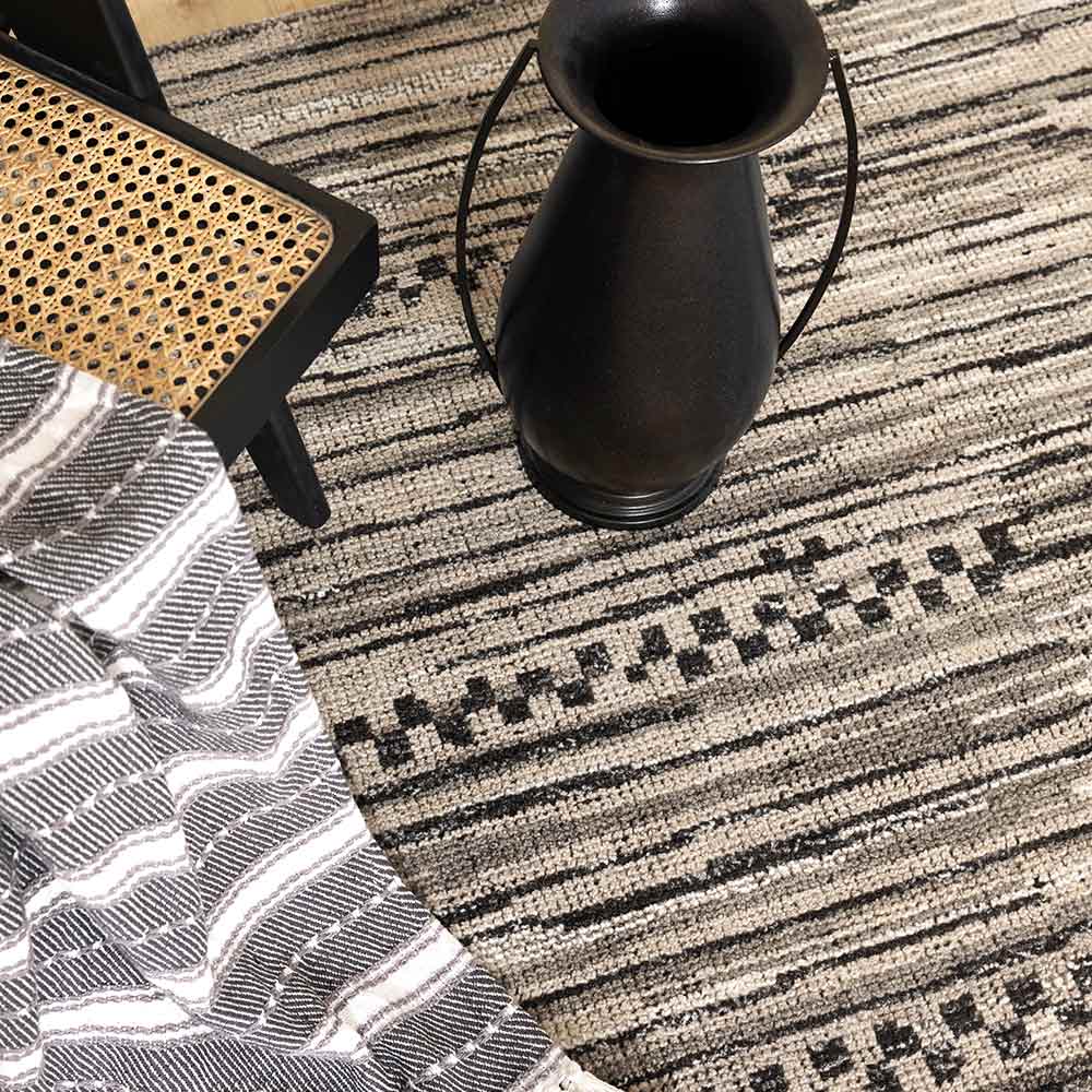 Charlotte Hand Knotted Woollen Rug - New Zealand Wool - Hand Knotted - Ajaypee Carpets (Thumbnail 4)