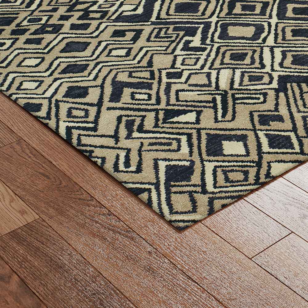 Coofa Hand Knotted Woollen Rug - New Zealand Wool - Hand Knotted - Ajaypee Carpets (Detail)