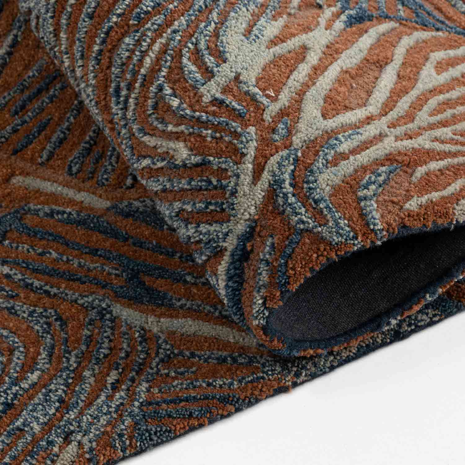 Deep Coral Hand Tufted Woollen Rug - New Zealand Wool - Hand Tufted - Ajaypee Carpets (Thumbnail 4)